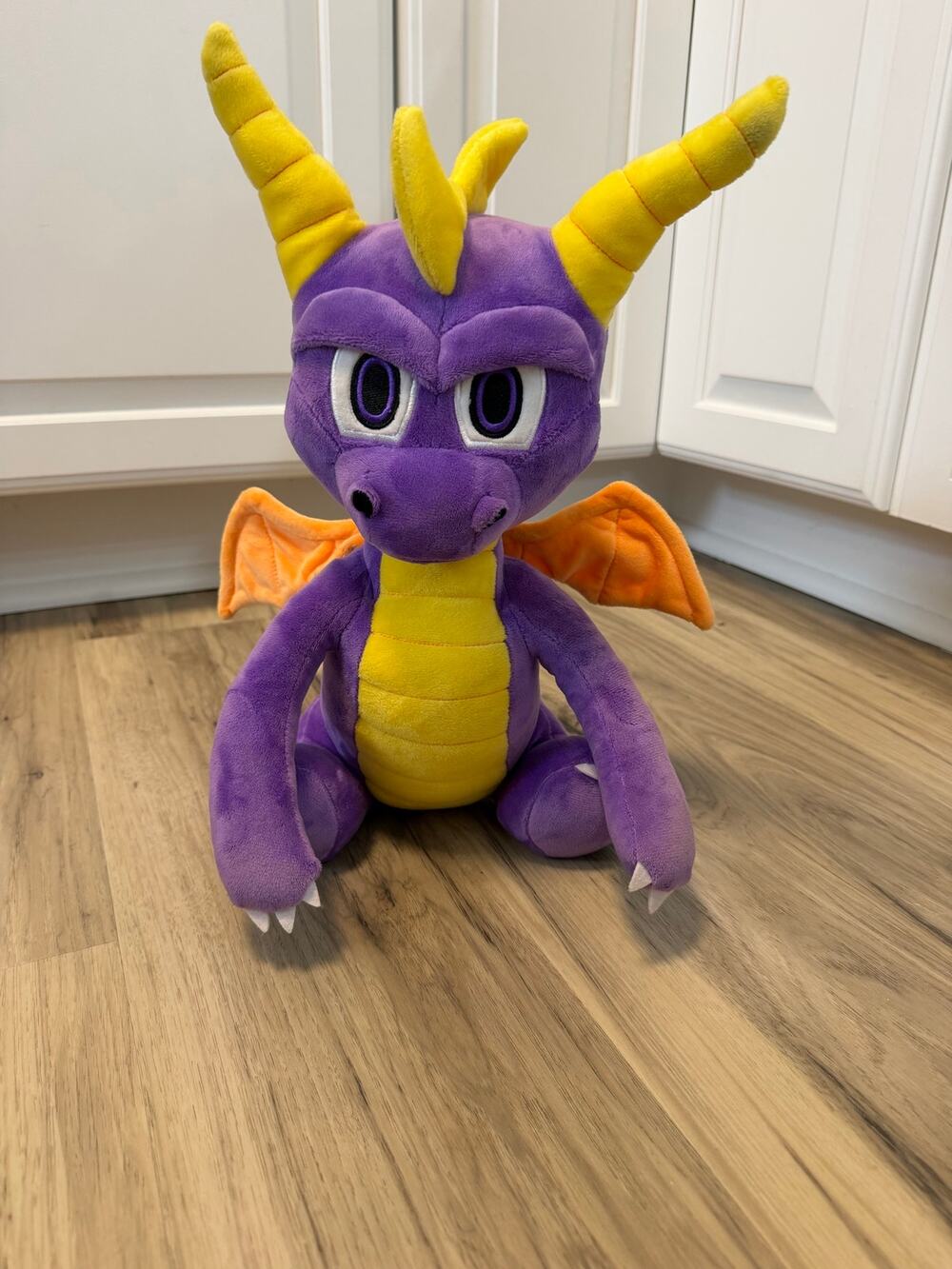 2019 Hug Me SPYRO the Dragon Kidrobot NECA 16" Vibrating Plush Stuffed Tested